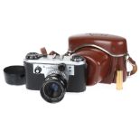 A Corfield Periflex Goldstar 35mm Rangefinder Camera,