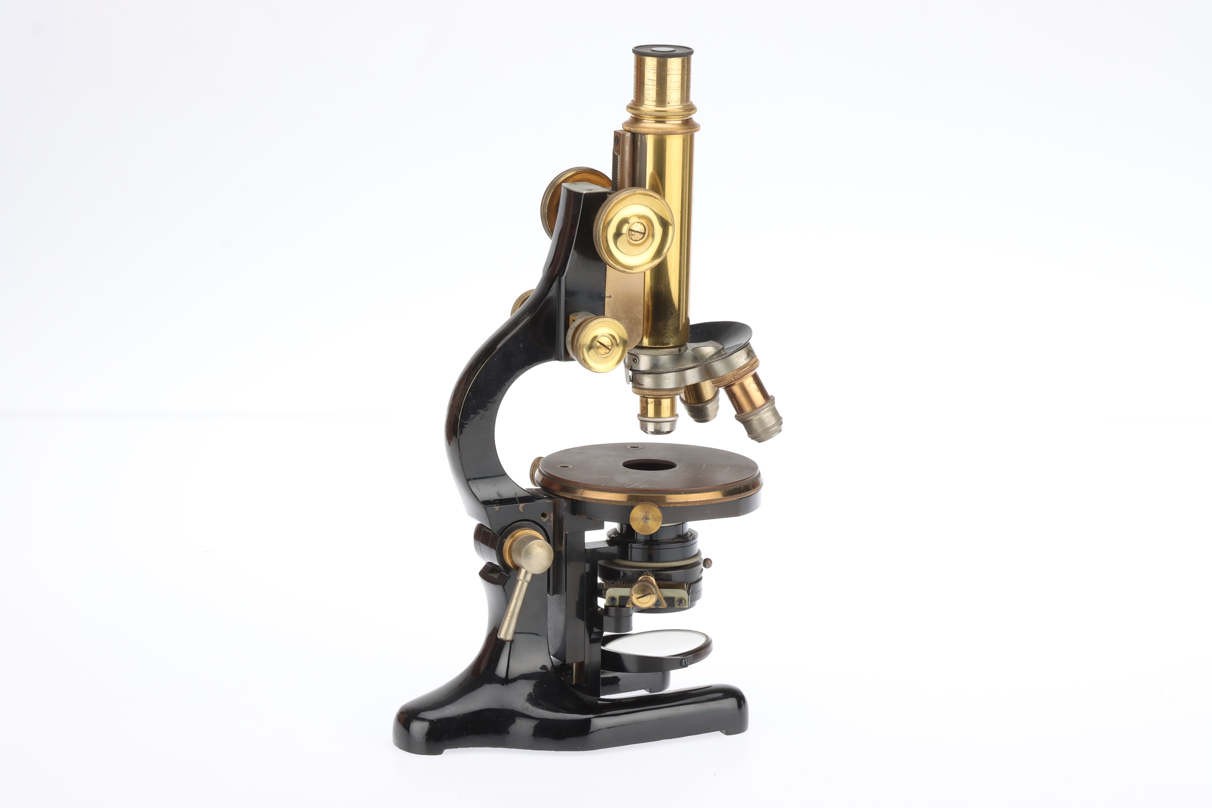 A Leitz Brass Microscope, - Bild 2 aus 4