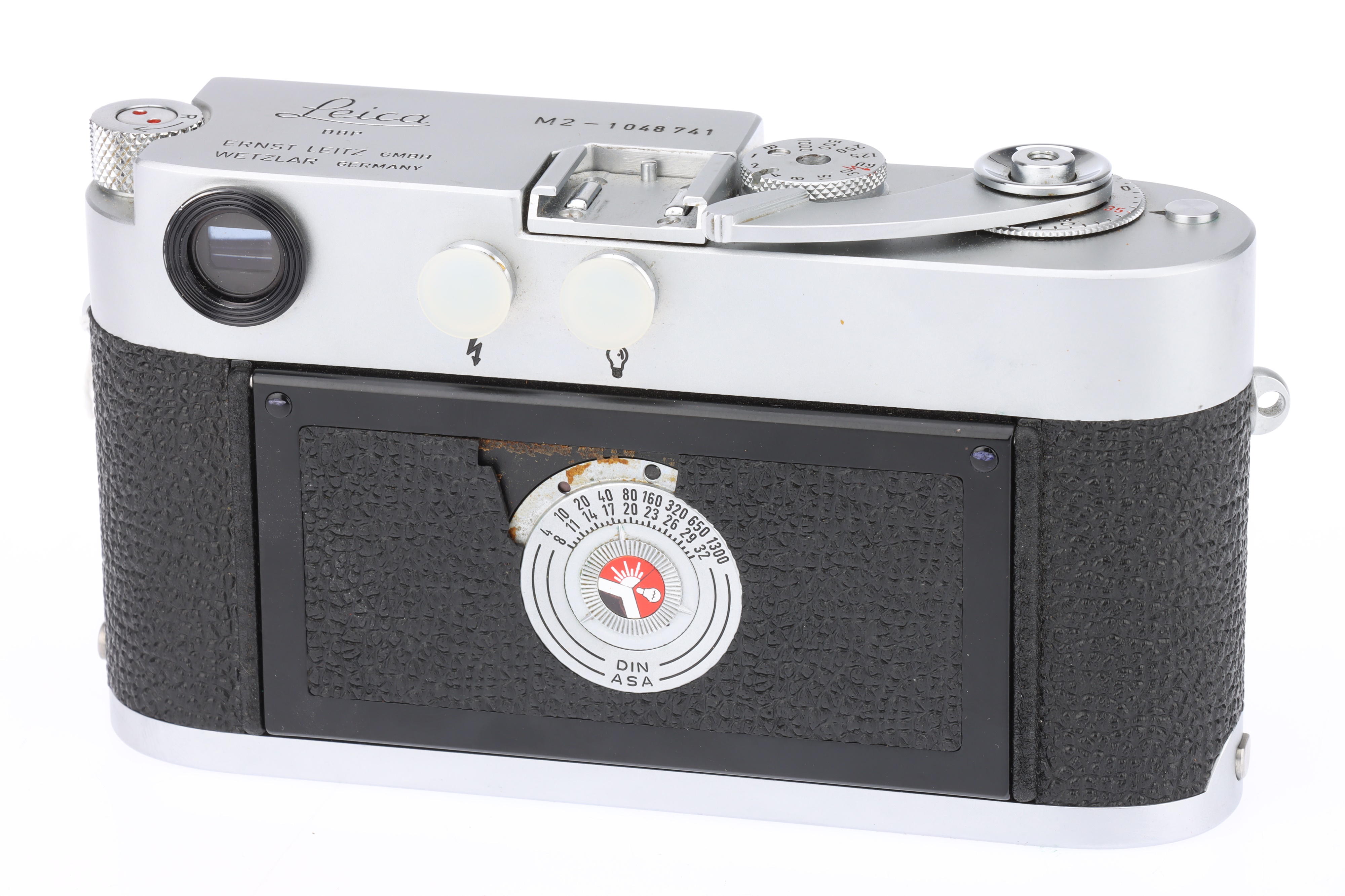 A Leica M2 Rangefinder Camera, - Bild 2 aus 6