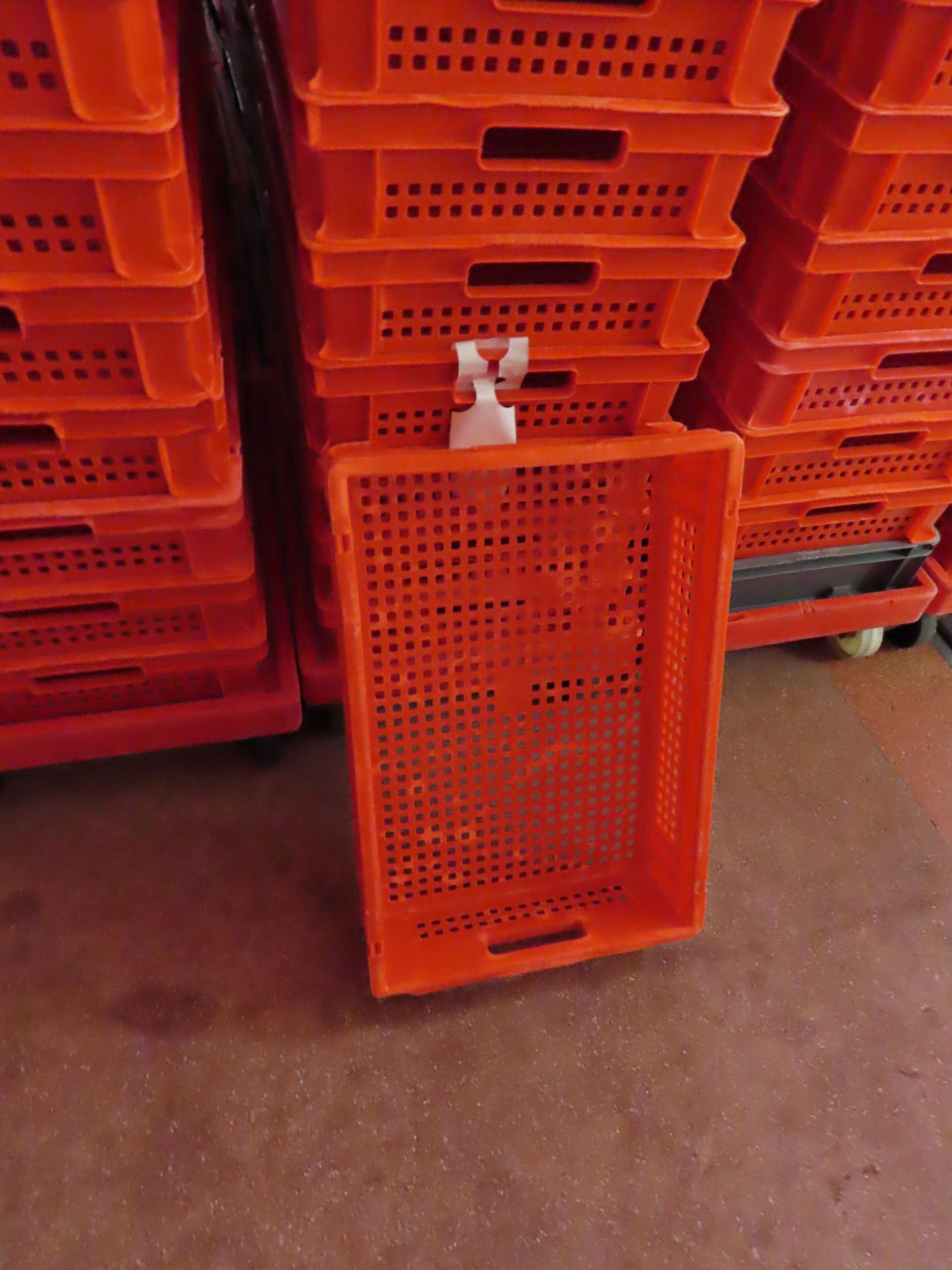 12 X STACKS OF 14 RED PERFORATED TRAYS. - Image 3 of 3