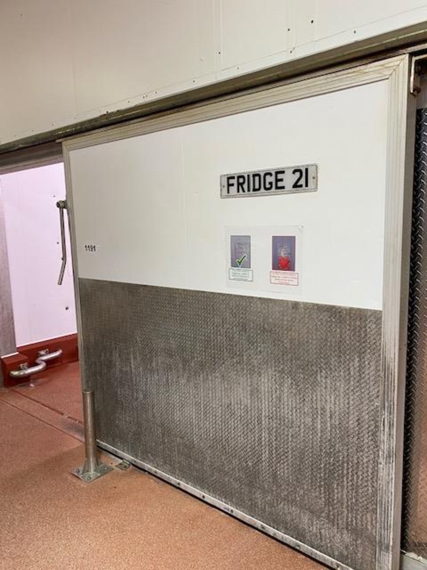 SLIDING FRIDGE DOOR. - Image 2 of 3