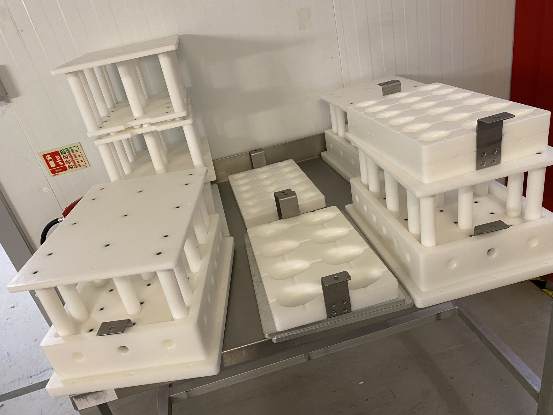 2 X CHEESE PRESSES WITH VARIOUS MOULDS. - Image 9 of 29