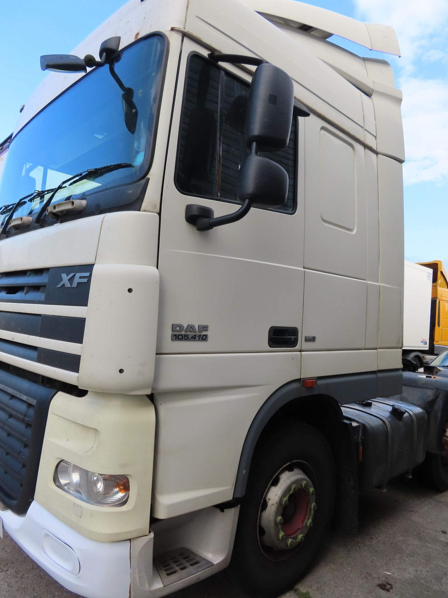 DAF TRACTOR UNIT. - Image 4 of 12