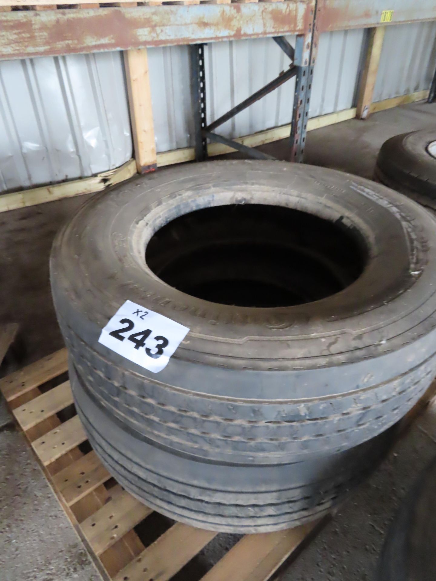 2 X TYRES. CONTINENTAL HS3.