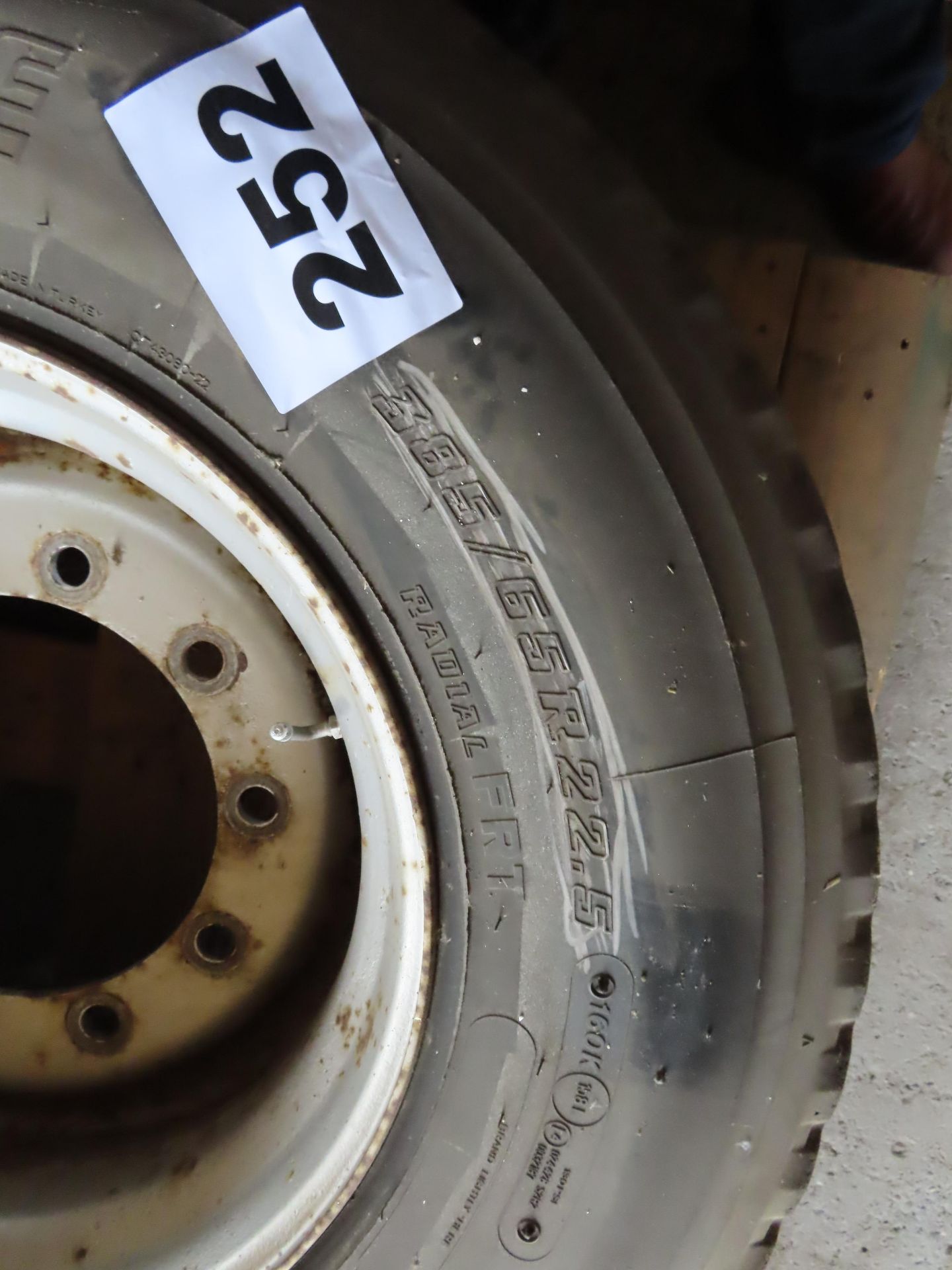 BRIDGESTONE R164 TYRE AND WHEEL. - Image 2 of 3