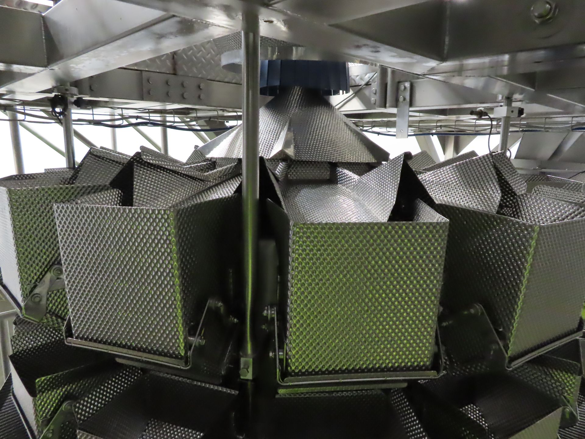 MULTIHEAD WEIGHER. 20-HEAD. YEAR 2018 - Image 3 of 6
