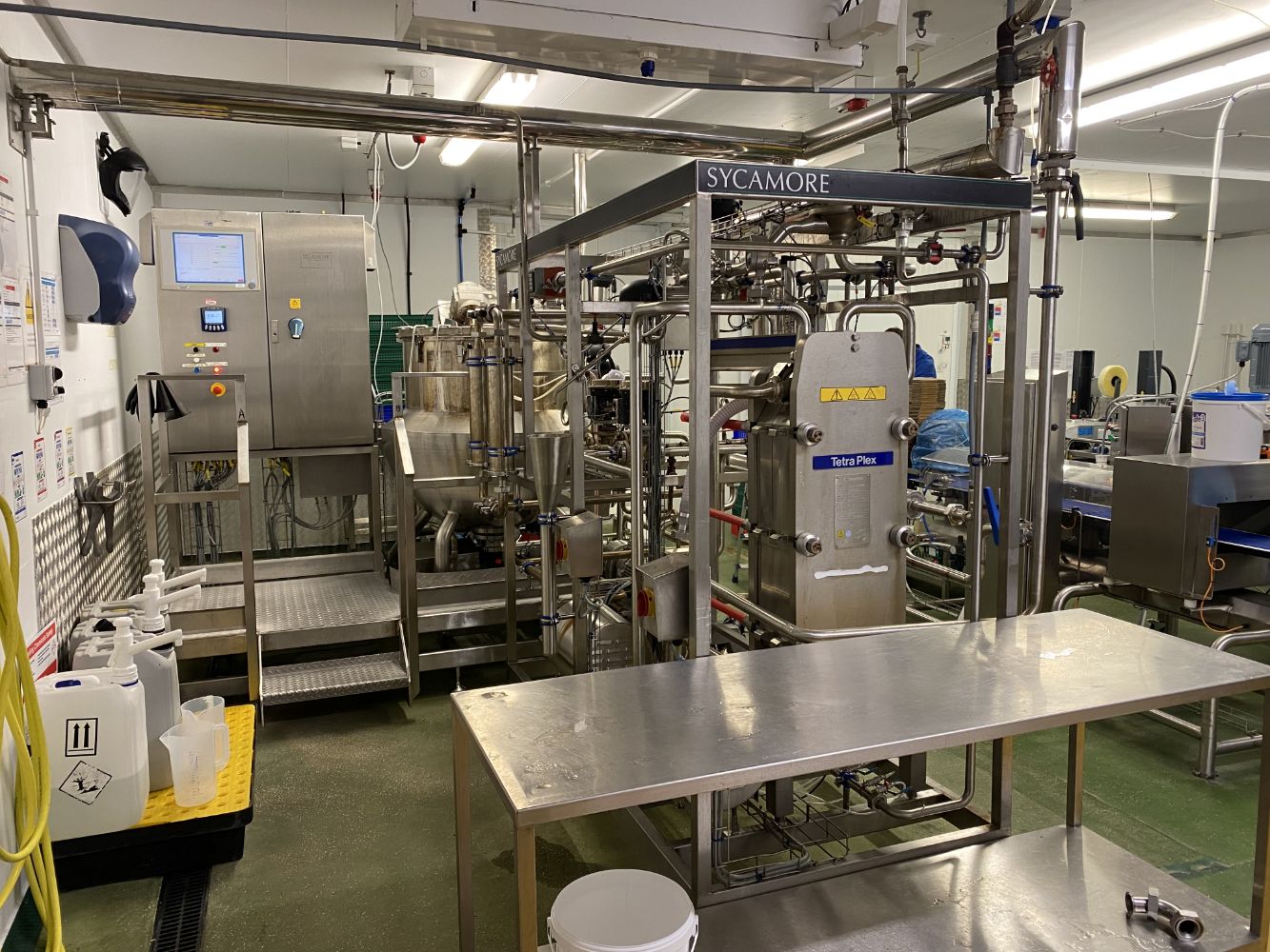 DUE TO REORGANISATION OF A MAJOR FOOD PROCESSING AND PACKAGING OPERATION. EQUIP AVAIL SUITABLE FOR MANY SECTORS OF THE FOOD INDUSTRY.