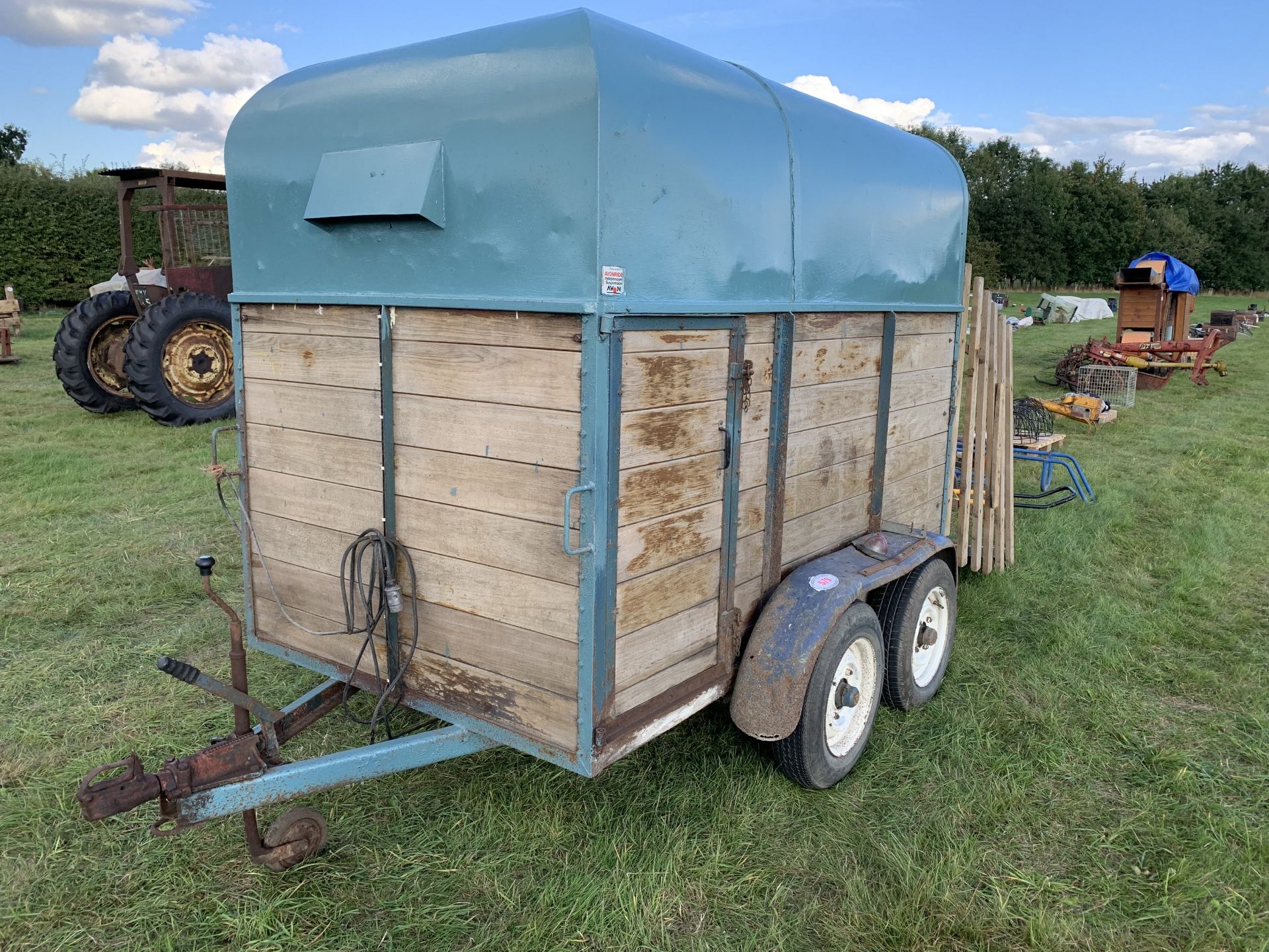 +VAT Twin axle 8' livestock trailer