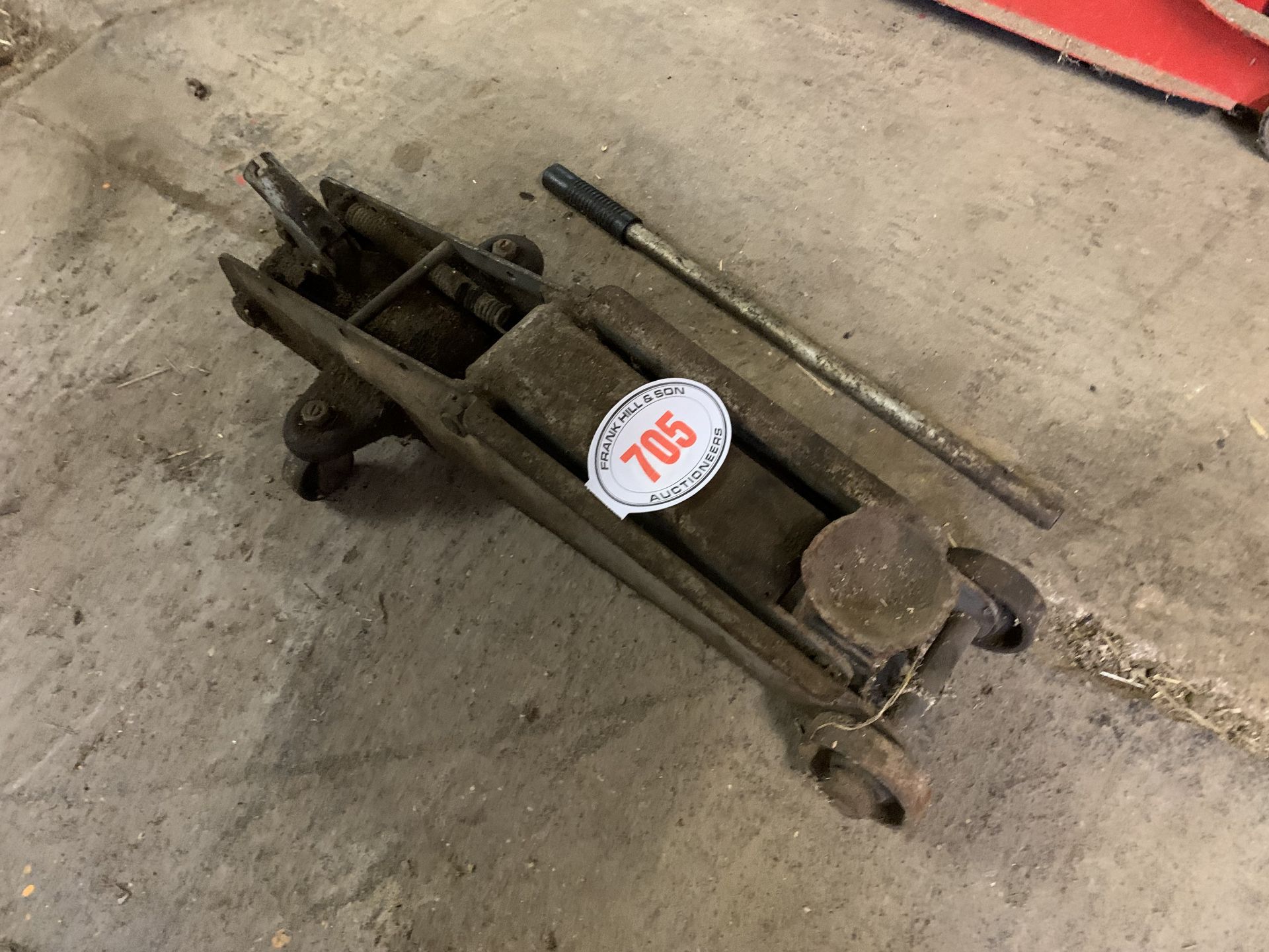 +VAT Trolley jack