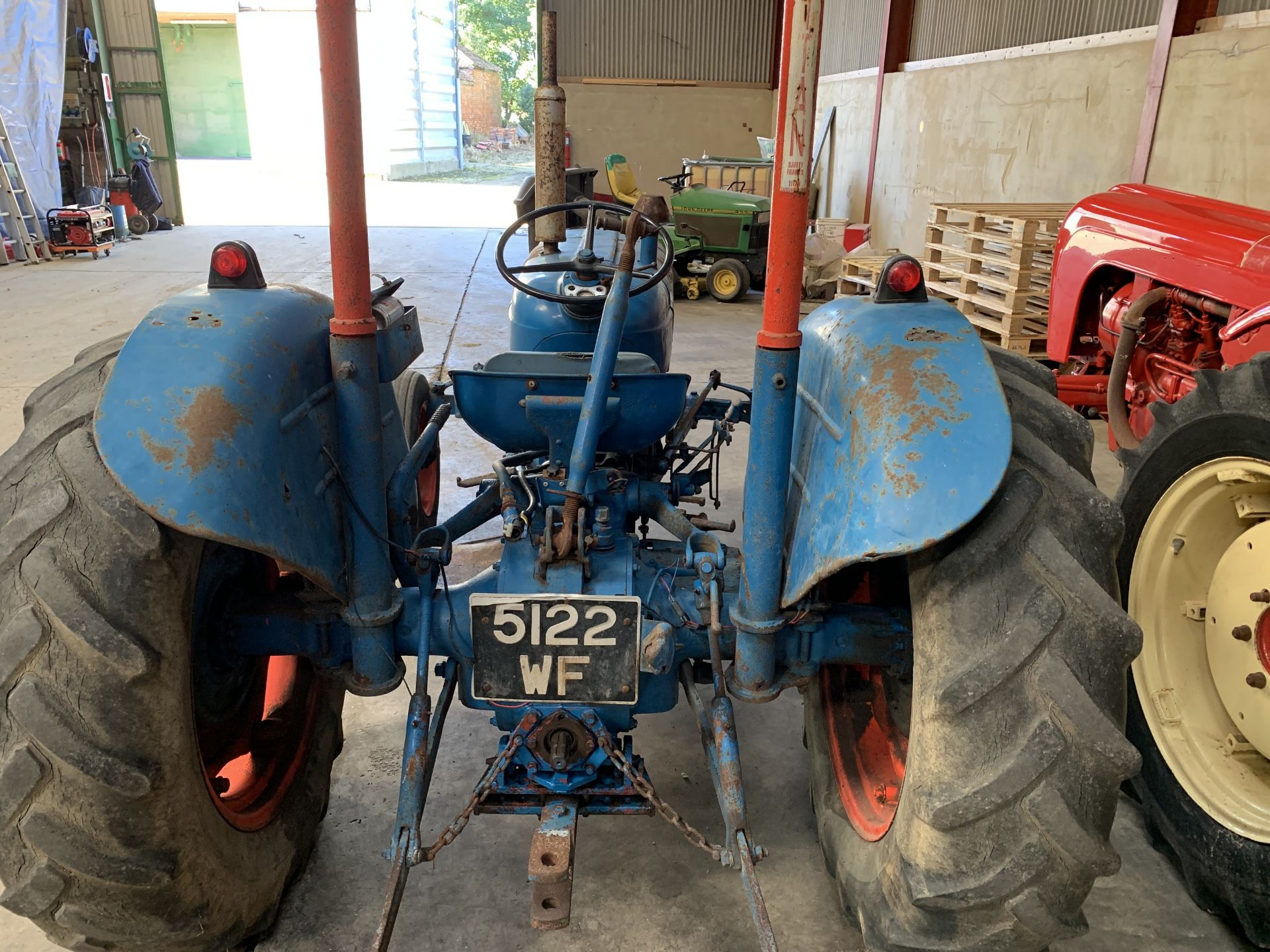 NO VAT Fordson Super Dexta tractor, 5122 WF, 2942 hours - Image 4 of 5