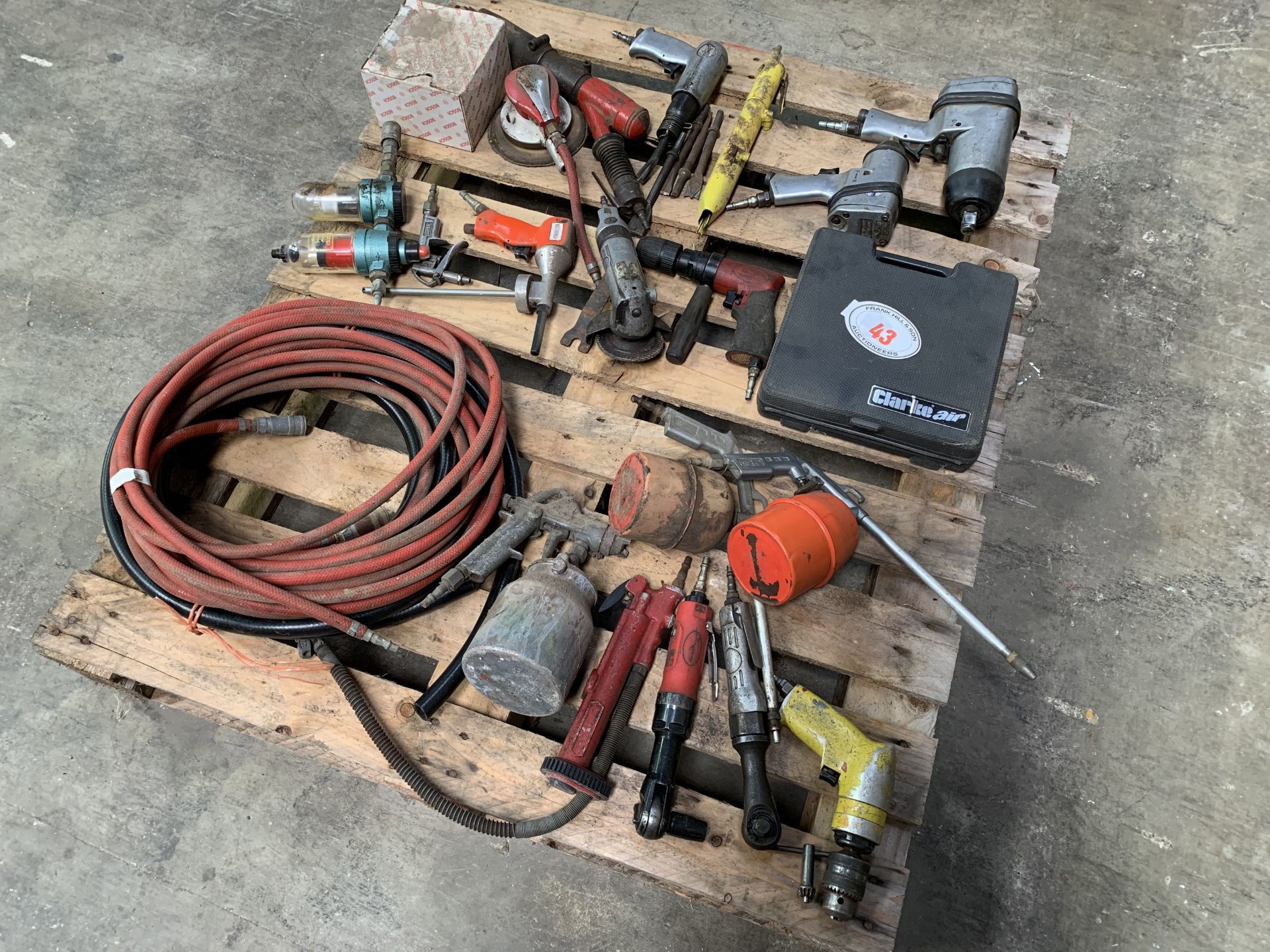 Pallet of air tools