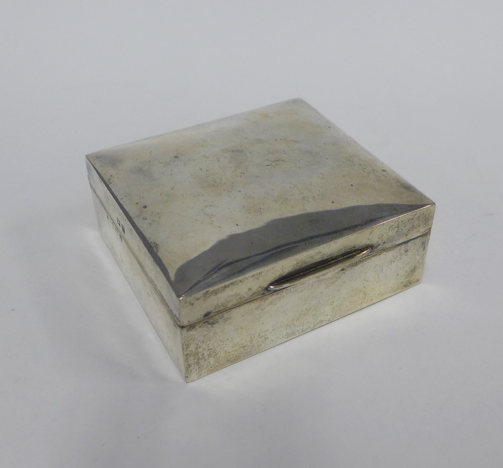 George V silver box, cedar lined, Birmingham 1924, 8 x 8.5cm