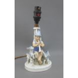 Bavarian Gerold porcelain table lamp base, 25cm