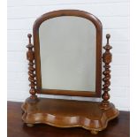 Mahogany dressing table mirror with barley twist supports, 65 x 65cm.