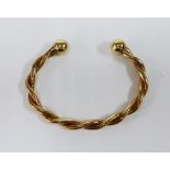 9ct gold rope twist bracelet / bangle
