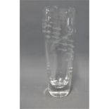 Art glass vase with etched shoal of fish pattern, 22cm