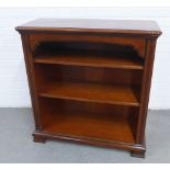 Mahogany open bookcase, rectangular top with rounded edges, adjustable shelves, bracket feet 88 x 92