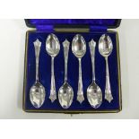 Cased set of six silver teaspoons, Sheffield 1916 (6)
