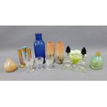 Collection of 19th and 20th century glass to include a pair of Art Deco style scent bottles with
