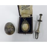 Victorian Scottish silver gilt egg shaped box, Edinburgh 1896, with embossed celtic pattern, 6cm,
