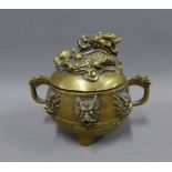 Chinese bronze pot pourri pot and cover, 12cm