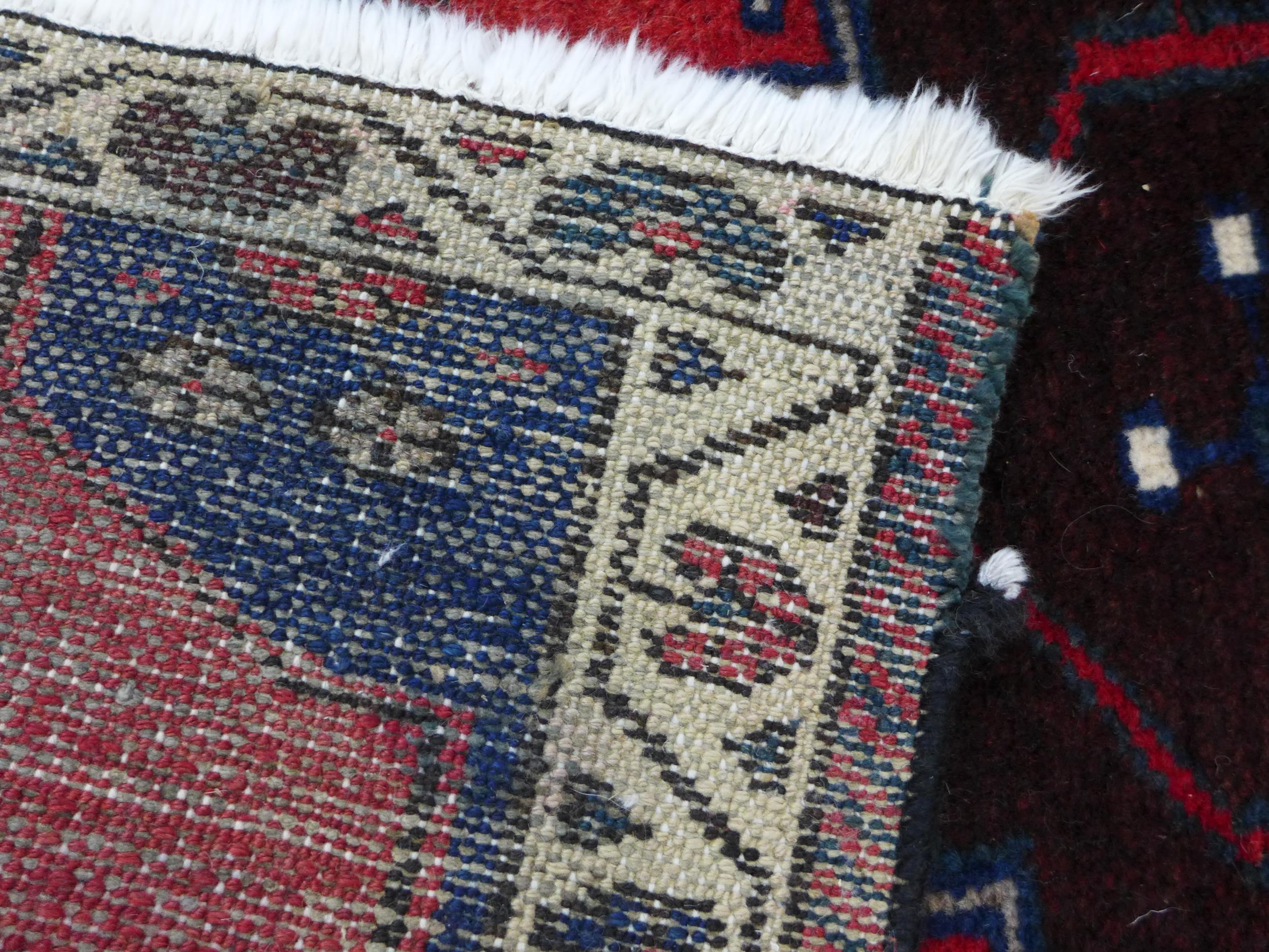 Kazak style runner with red field and seven medallions, 290 x 74cm - Image 5 of 5