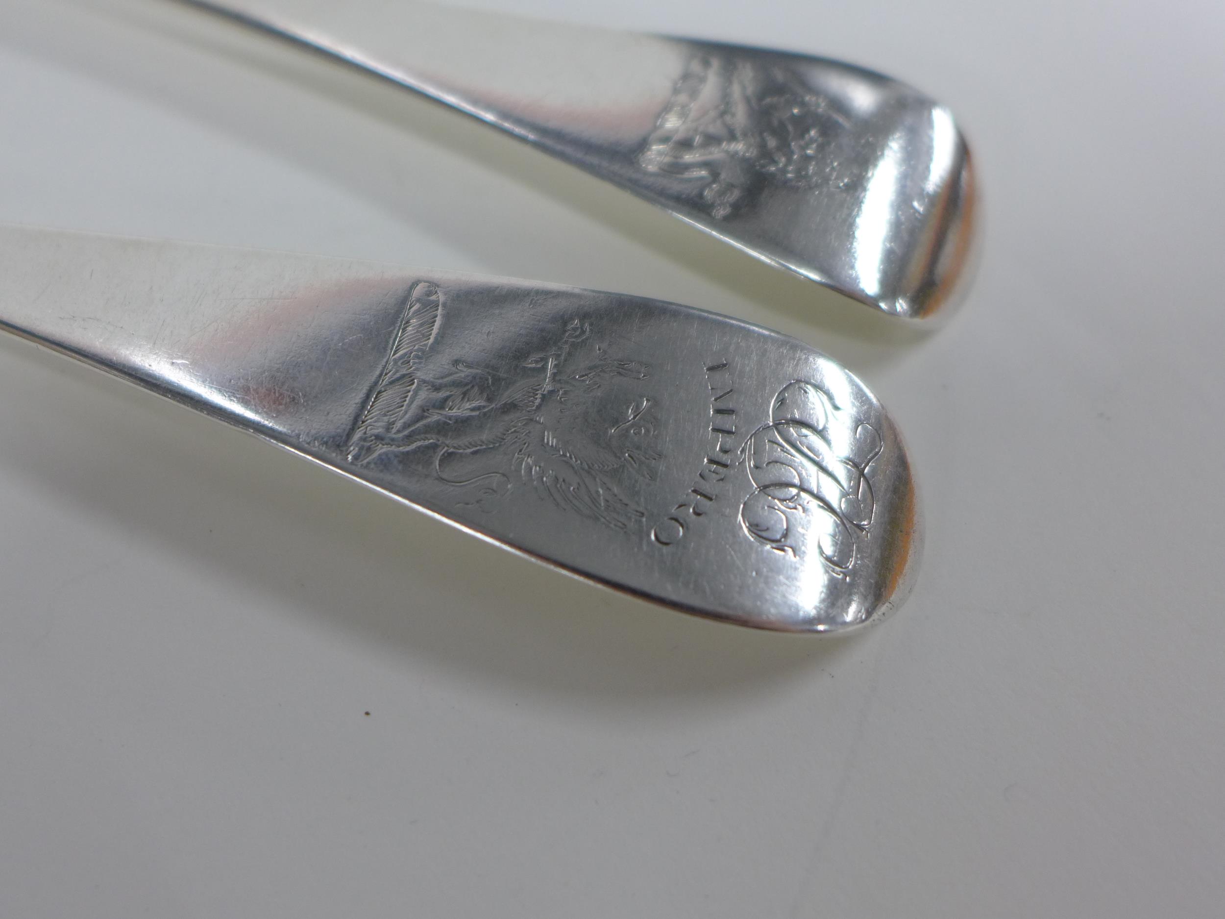 Rare George II hanoverian silver table spoon by William Aytoun, Edinburgh 1745 with engraved crest - Image 3 of 6