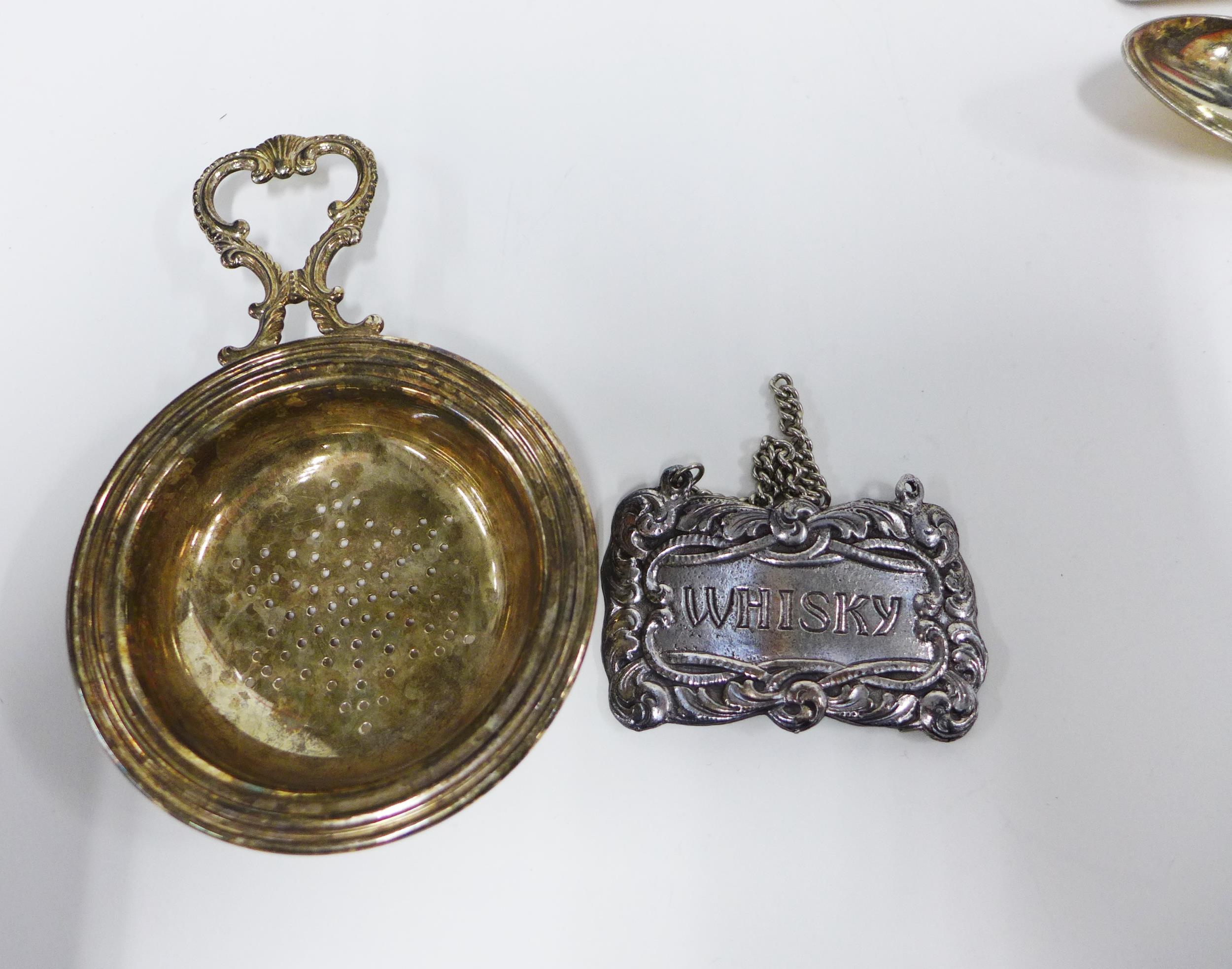 Cased set of six Sheffield silver teaspoons, five Georgian silver teaspoons, Epns spoons, tea - Image 4 of 4