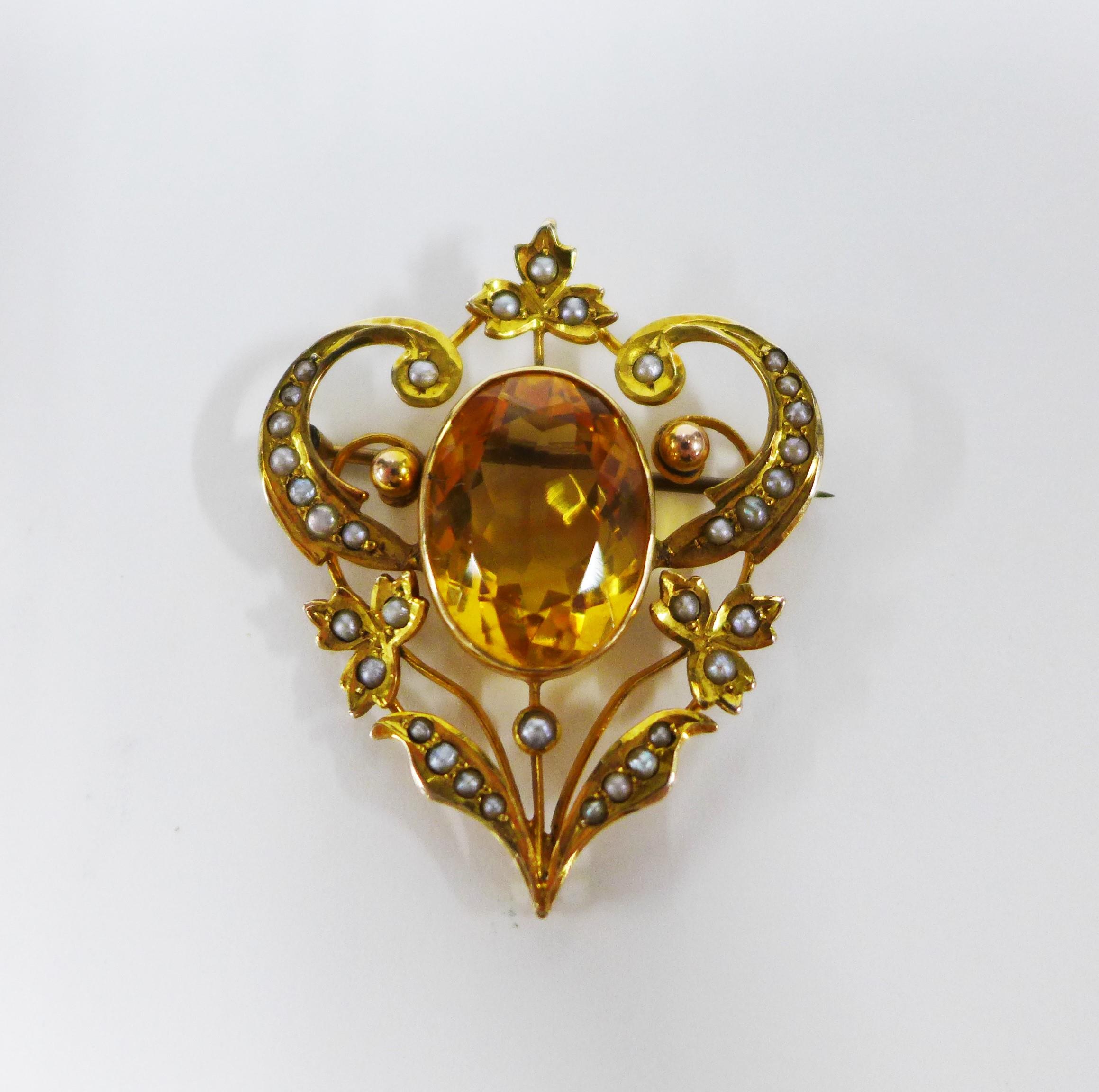 9ct gold seed pearl and citrine brooch, 4cm