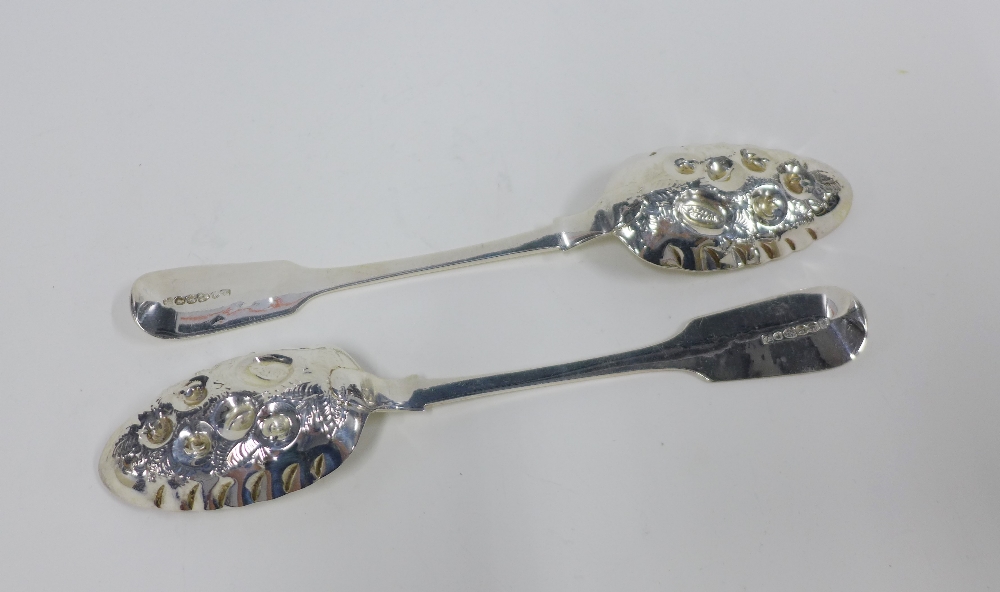 Pair of Victorian silver gilt berry spoons, Reid & Sons, Newcastle 1857, 23cm (2) - Image 3 of 4