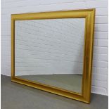 Giltwood wall mirror with rectangular glass plate, 118 x 92cm
