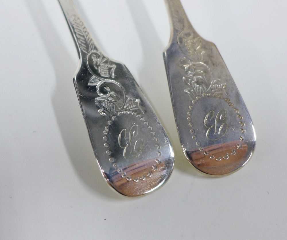 Pair of Victorian silver gilt berry spoons, Reid & Sons, Newcastle 1857, 23cm (2) - Image 2 of 4