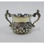 Victorian miniature silver porringer, London 1899, 4.5cm high