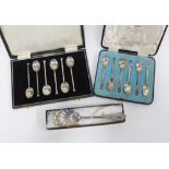 Walker & Hall cased set of six silver teaspoons, Sheffield 1937, set of six silver coffee spoons,