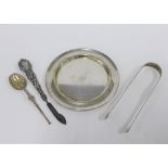 Mixed lot to include silver anointing spoon, Sheffield 1952, Scottish silver sugar tongs, silver