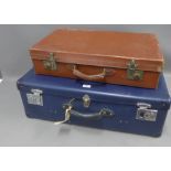 Vintage brown leather suitcase, 65 x 40cm together with a larger blue Globe Trotter suitcase (2)