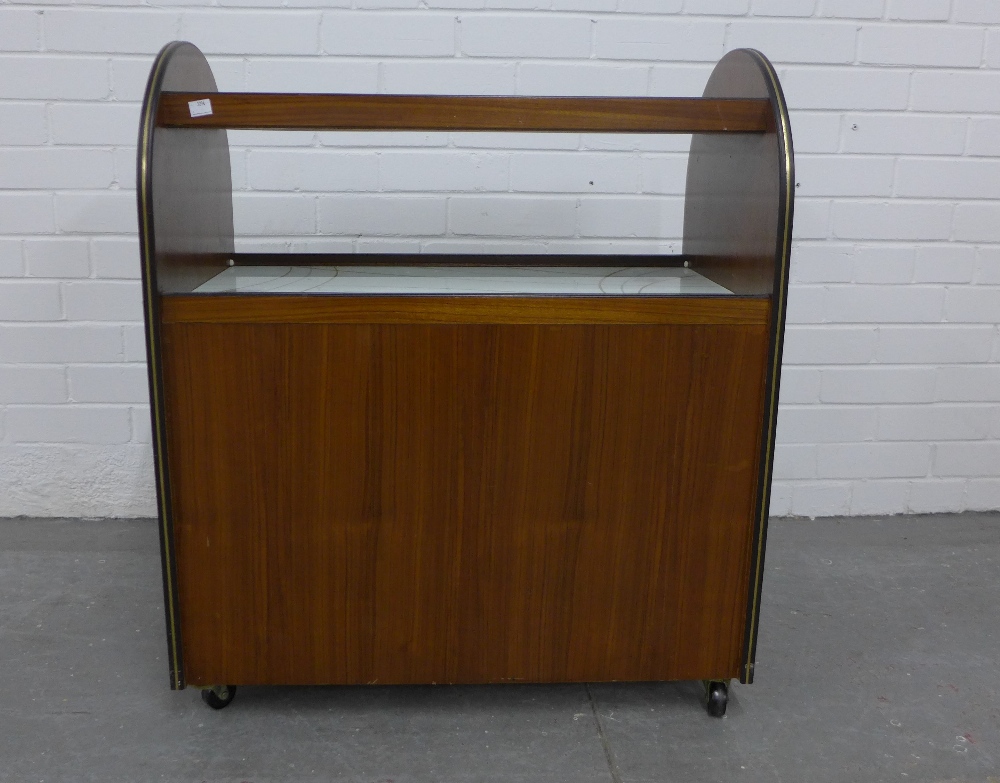Retro 1950's teak and glass serving trolley, with two shelves and bottom cabinet, 78 x 82 x 39cm - Image 4 of 4