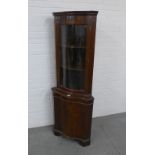 Mahogany floor standing corner cabinet. 182 x 65 x 41cm