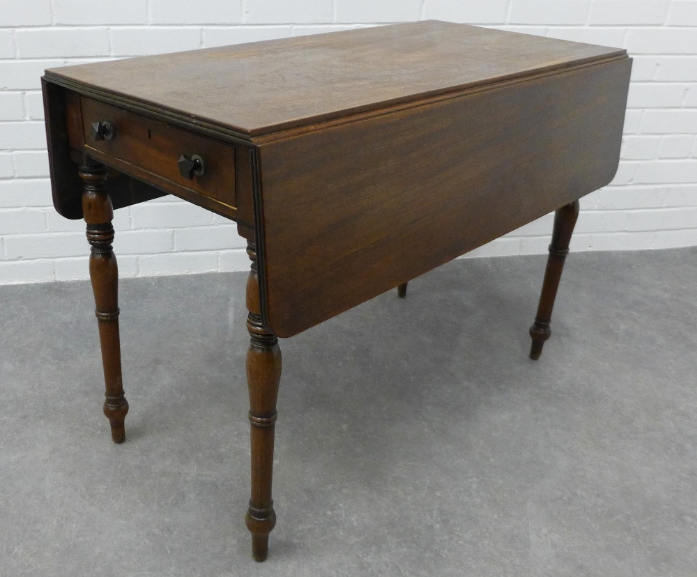 19th century mahogany Pembroke table on ring turned legs, 73 x 99cm.