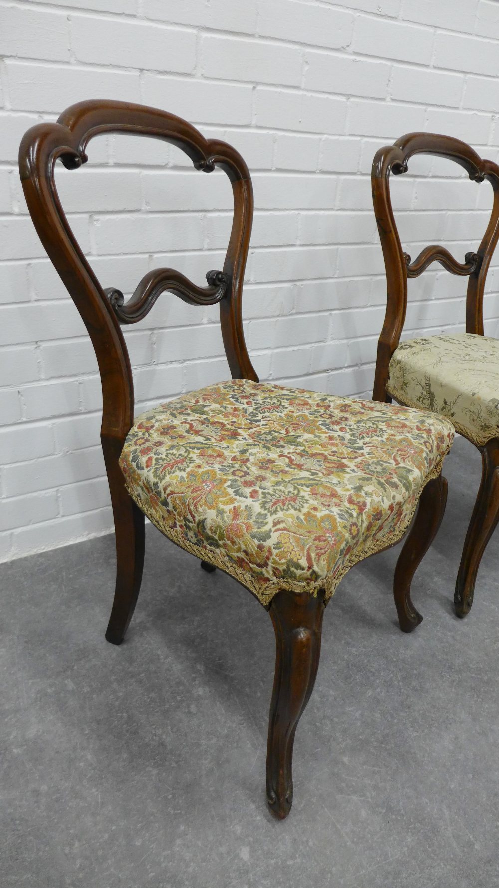 Set of three Edwardian mahogany balloon back side chairs with cabriole legs, two with tapestry - Image 2 of 3