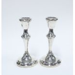 QEII pair of silver candlesticks, knop stems with weighted circular base, Birmingham 1958, 18cm (2)