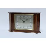 Elliot mantle clock, retailed by Hamilton & Inches, mahogany case numbered 2767, 20 x 33cm