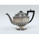 Victorian silver teapot, William Marshall, Edinburgh 1894