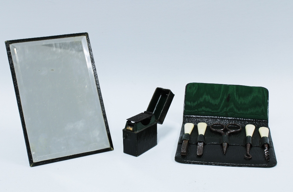 Early 20th century brown leather cased silver mounted travelling toilet set, London 1914 - Bild 5 aus 8