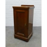 Mahogany ledge back pot cupboard. 78 x 39 x 37cm.