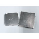 George V silver cigarette case, Birmingham 1933 together with an Art Deco silver compact (a/f and