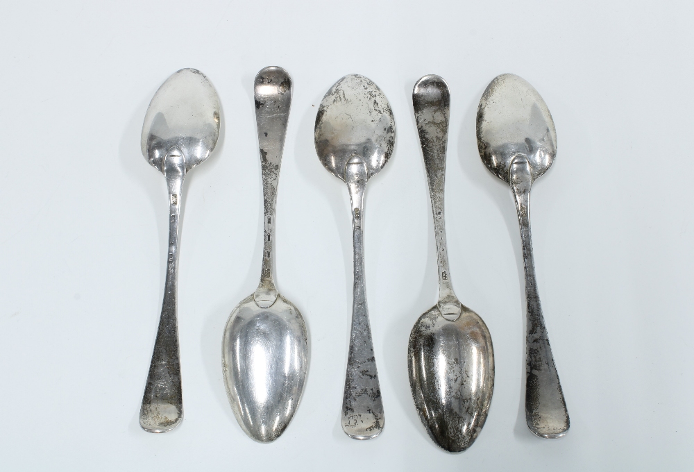 Set of five19th century provincial silver table spoons, Old English pattern, 21cm long (5) - Image 2 of 4