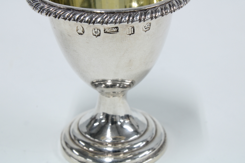 Set of four William IV silver egg cups, A.G Whighton, Edinburgh 1836 (4) - Image 3 of 3