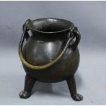 Chinese bronze cauldron pot with swing handle, 17cm tall excluding handle