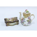 Continental porcelain trinket box and cover, the hinged lid decorated with a courting couple, with